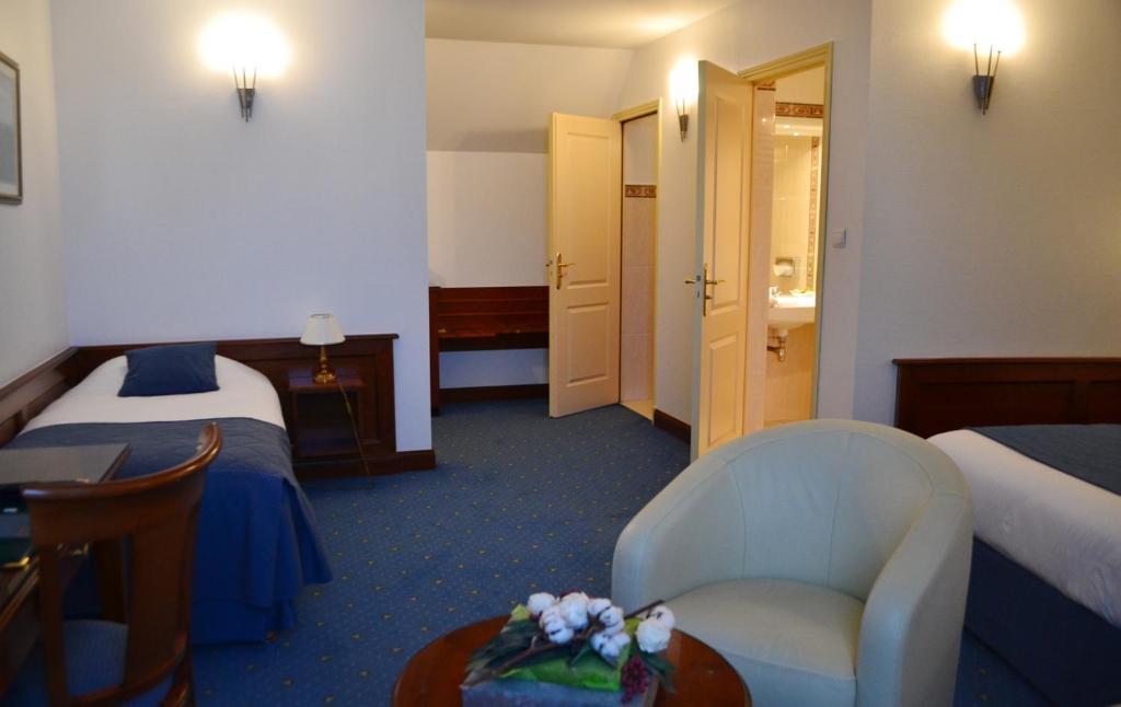 Coq Hotel Montreuil  Kültér fotó