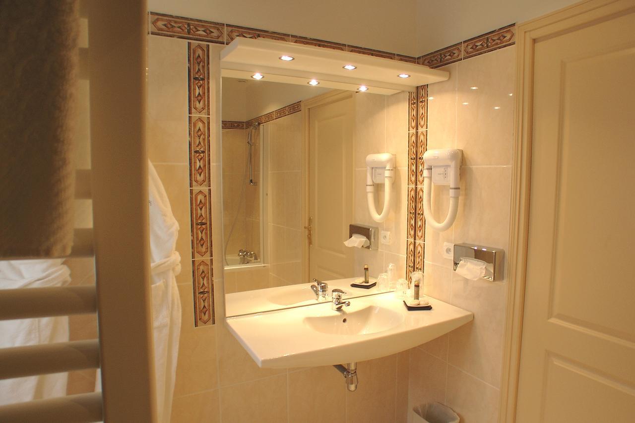 Coq Hotel Montreuil  Kültér fotó